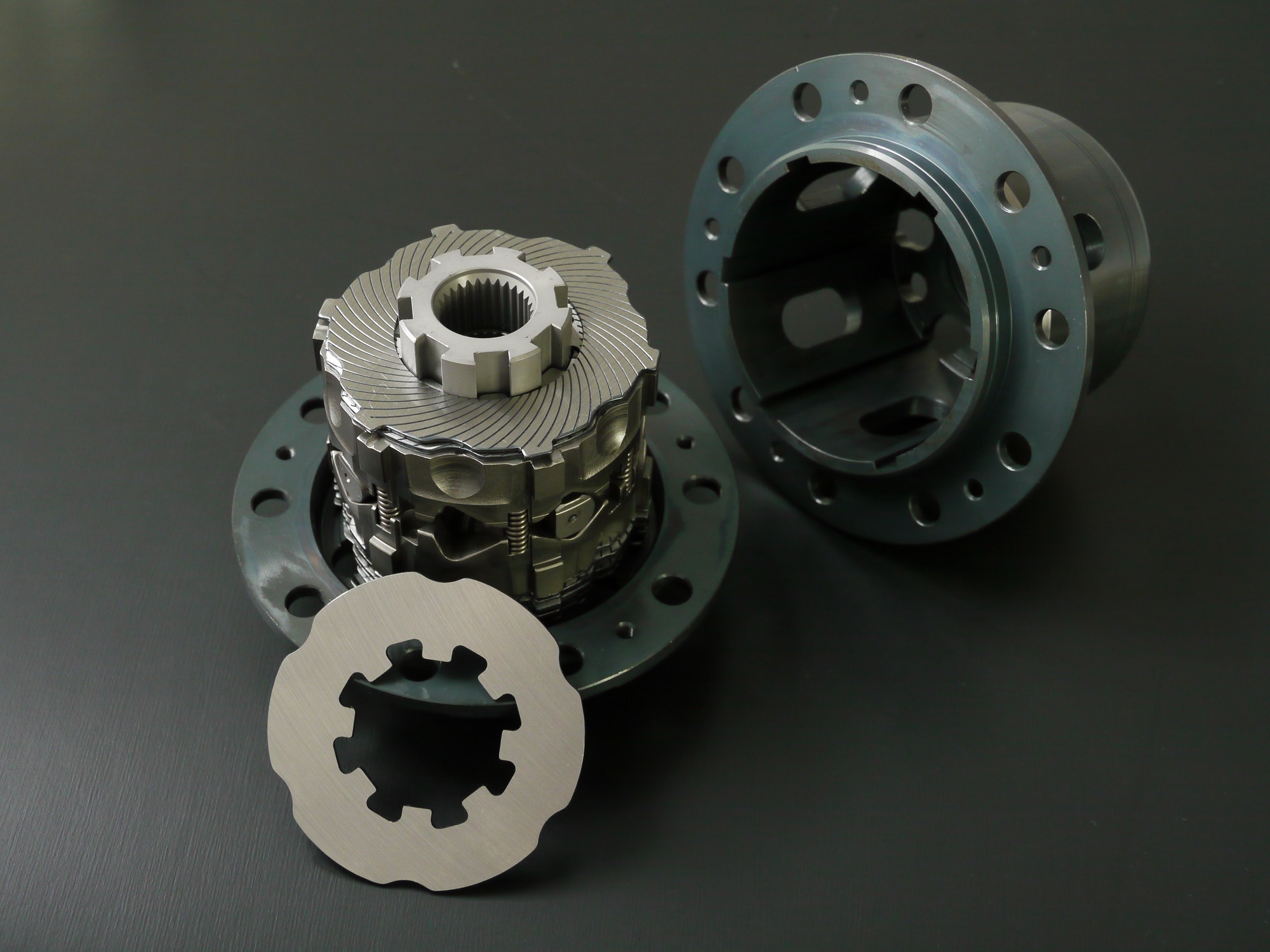 トヨタ 純正 オーリス フライホイール （車のクラッチの交換費用の目安  